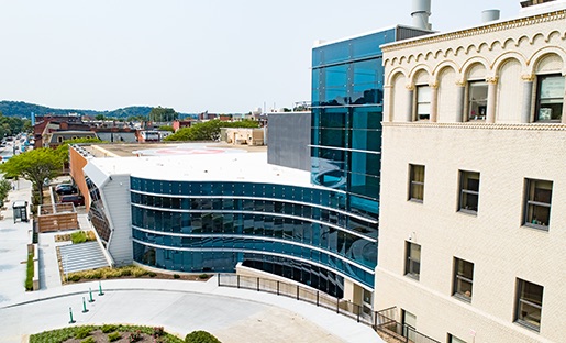 Exterior of an AHN Cancer Institute